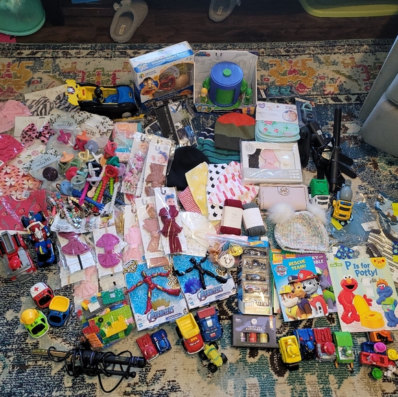 Meet your Posher, Liz Davis - Picture 12 of 16